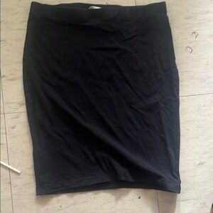 Elegant Black Women's Skirt